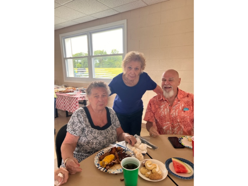 ./Gallery/2023 Picnic/IMG_3339.jpg